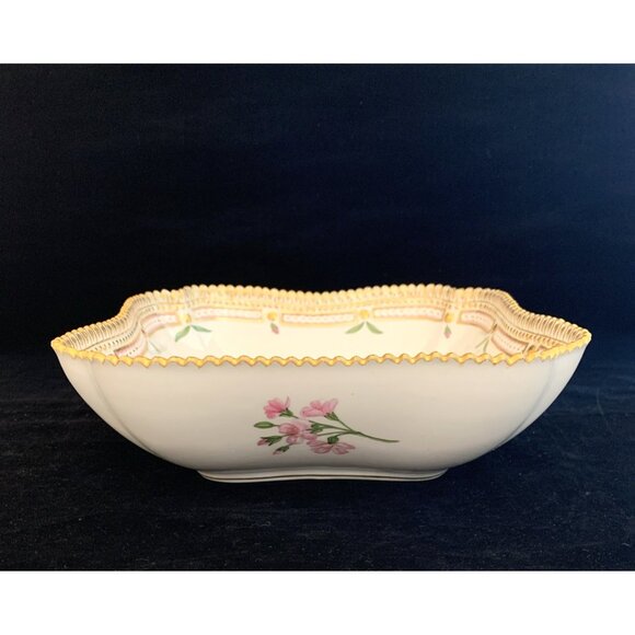 Royal Copenhagen Flora Danica Serving Bowl Dentaria Bulbifera 20/3510 Gilt Edge - Picture 3 of 15